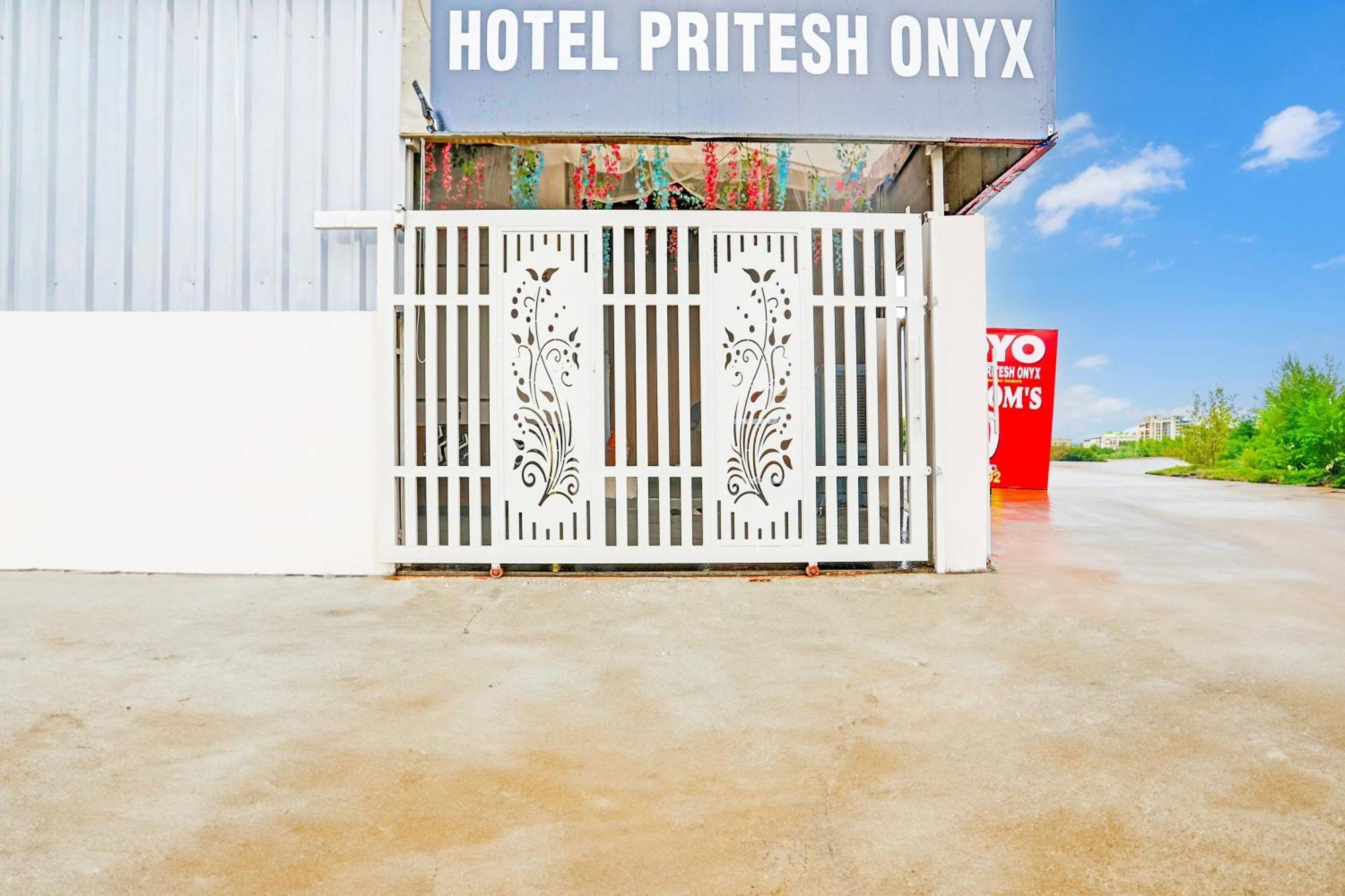 Hotel O Pritesh Onyx นาคปุระ ภายนอก รูปภาพ